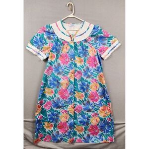 VTG  It’s a Charm House Dress Short Sleeve Button Muumuu Floral Size L